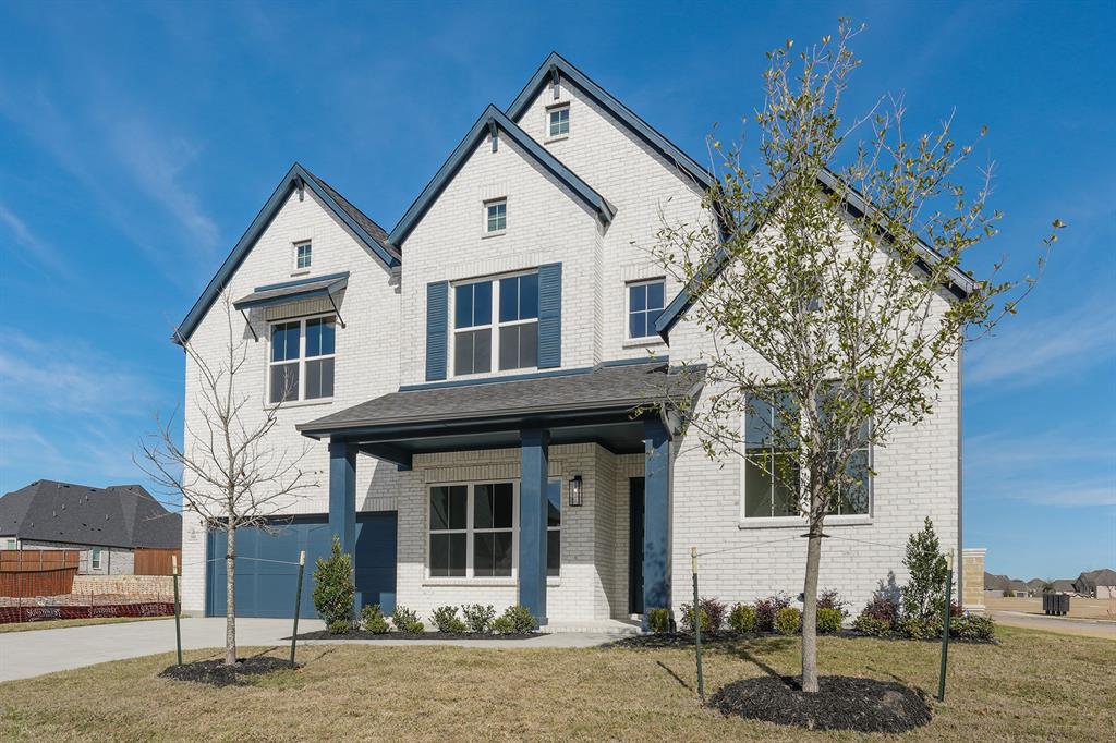 940 Shady Oaks Drive