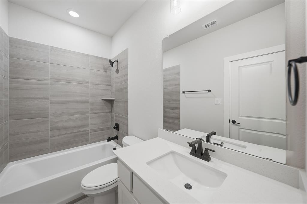 Quail Hollow - Residential