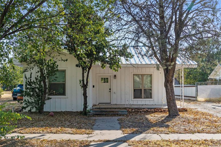 This 3 bedroom, 2 bath is just around the corner from Coggin Park. House was updated a few years ago with new wiring, flooring, kitchen cabinets and counter tops. Also both bathrooms received a makeover as well. There is a large screened in porch that can used to sit outside or a very convenient mudroom.