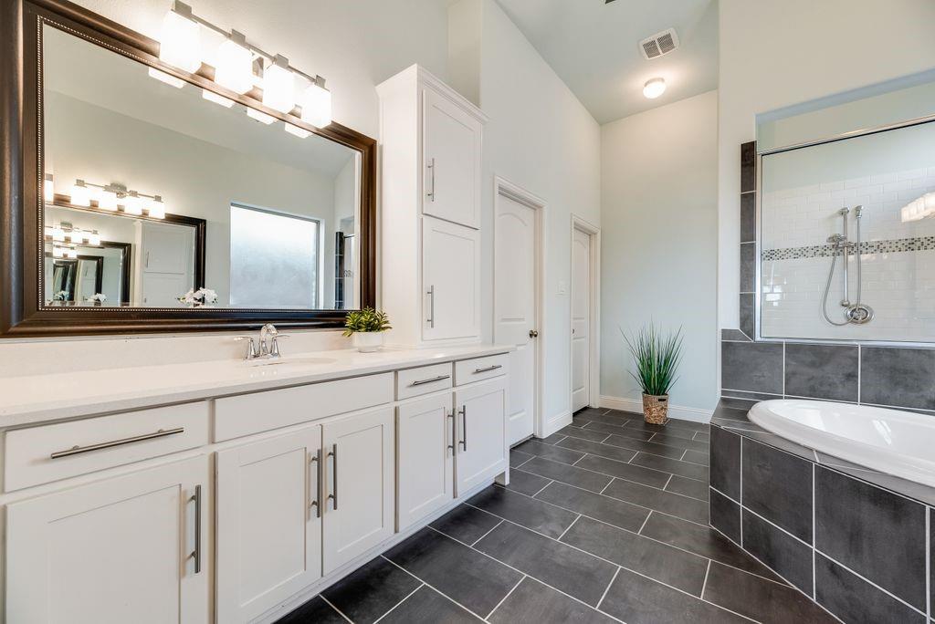 Seventeen Lakes Add - Residential