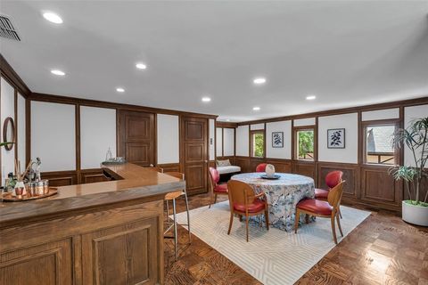 Tiny photo for 8 Westover Road, Westover Hills, TX 76107 (MLS # 20919325)