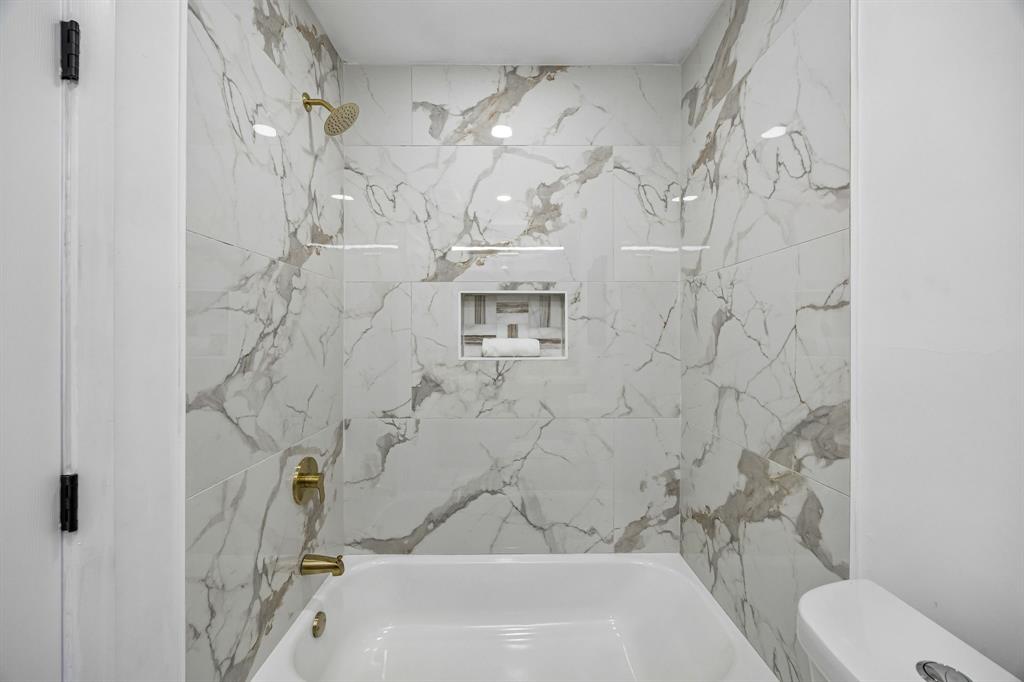 Glen Oaks - Residential