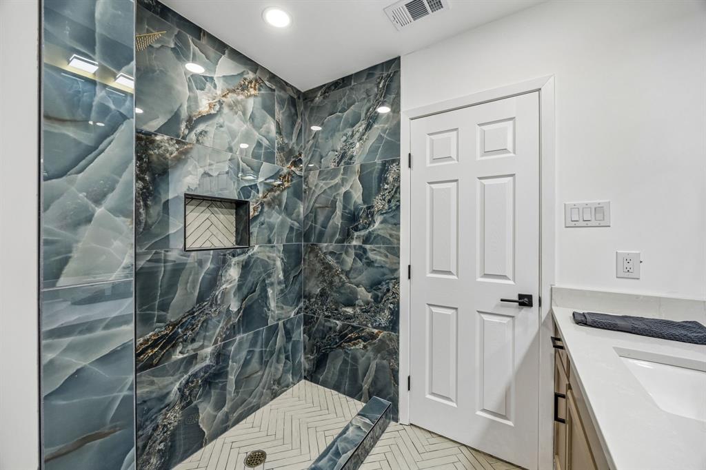 Glen Oaks - Residential