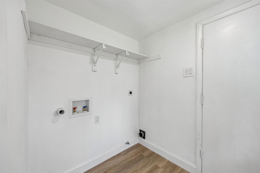 Glen Oaks - Residential