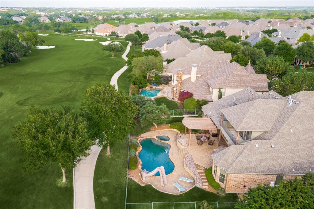 2901 CREEKWOOD Lane