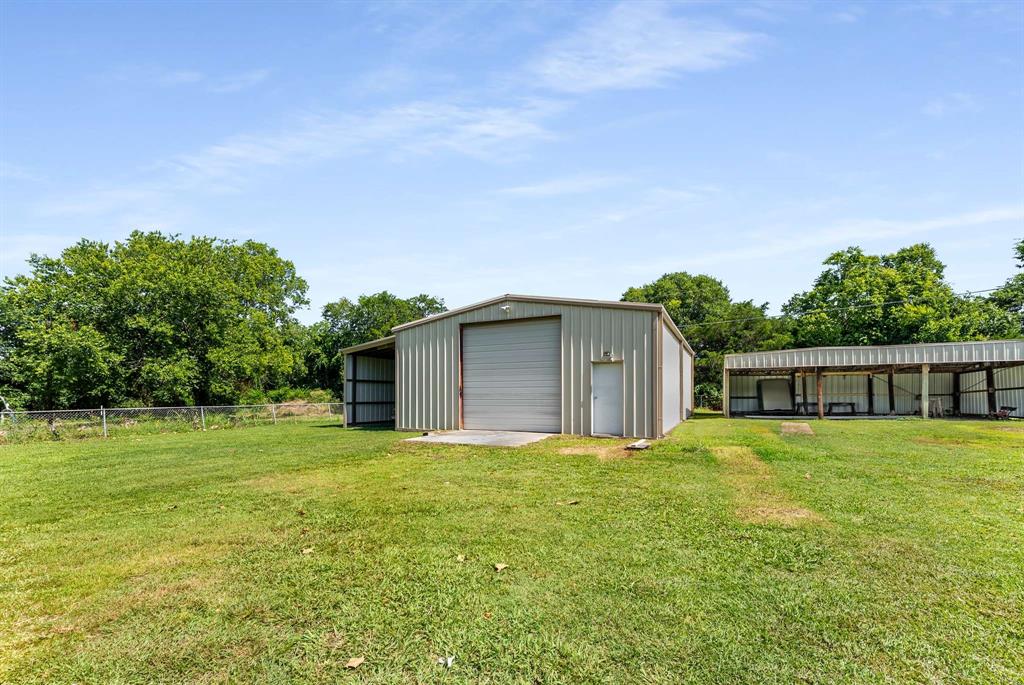 Twin Oaks - Residential