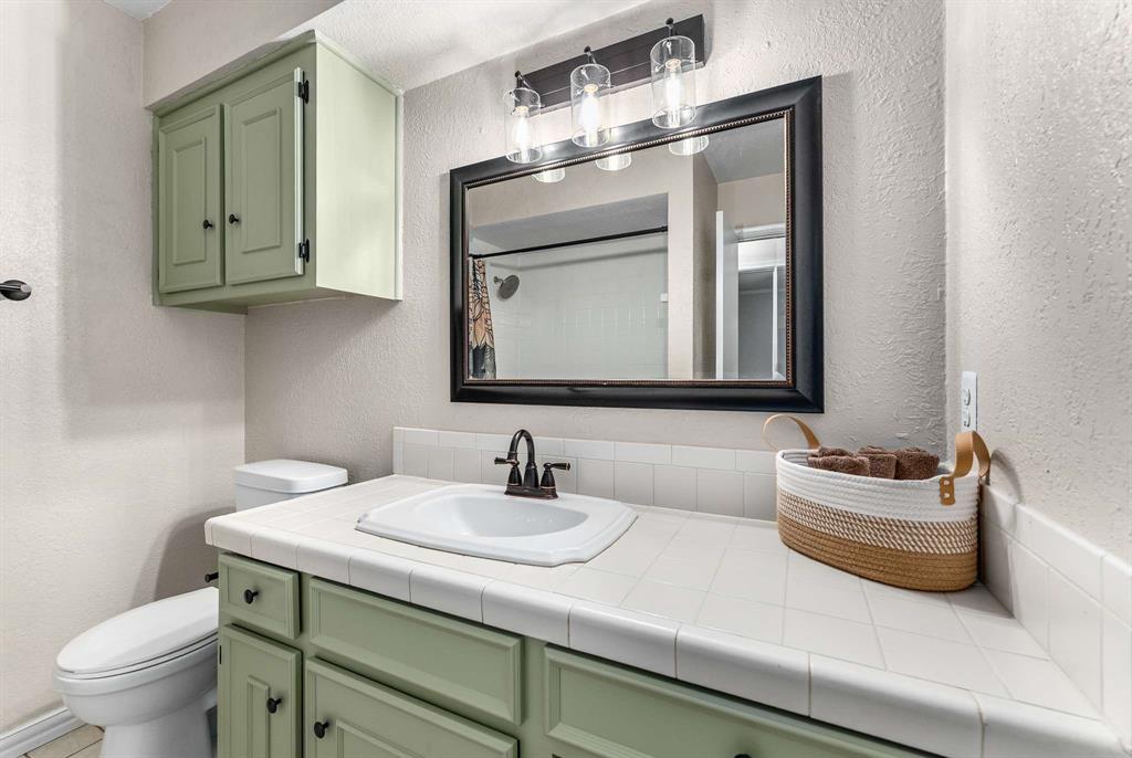 Twin Oaks - Residential