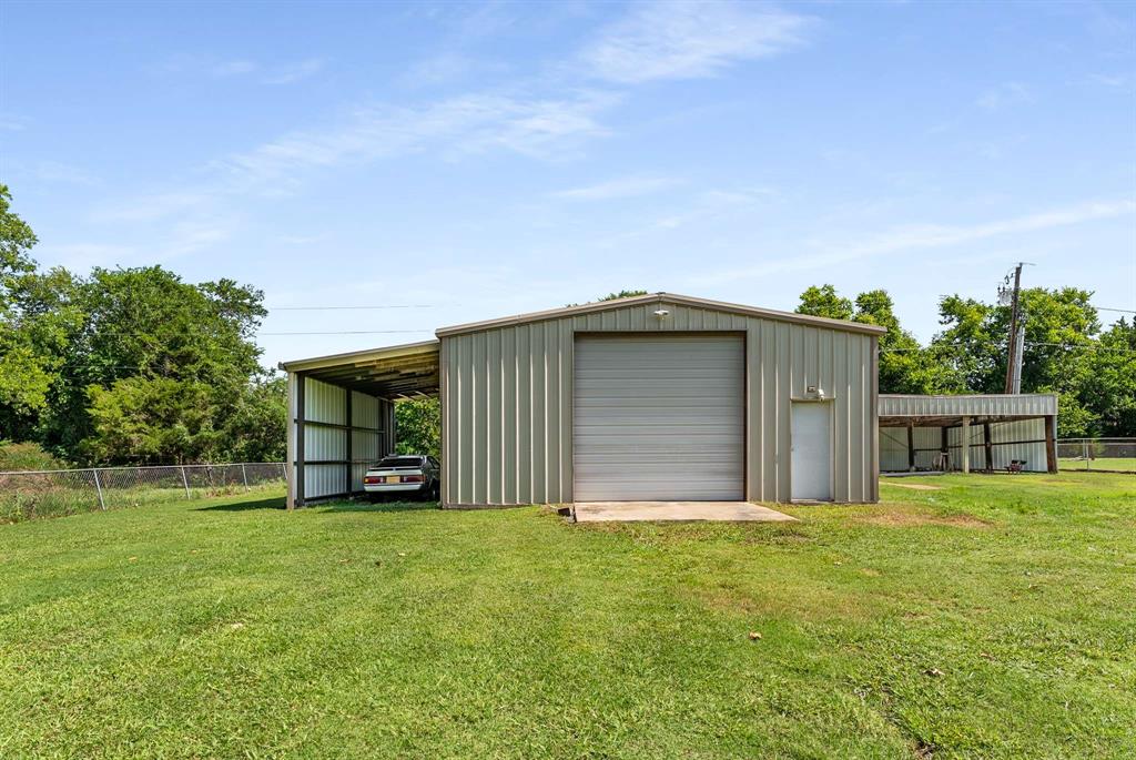 Twin Oaks - Residential