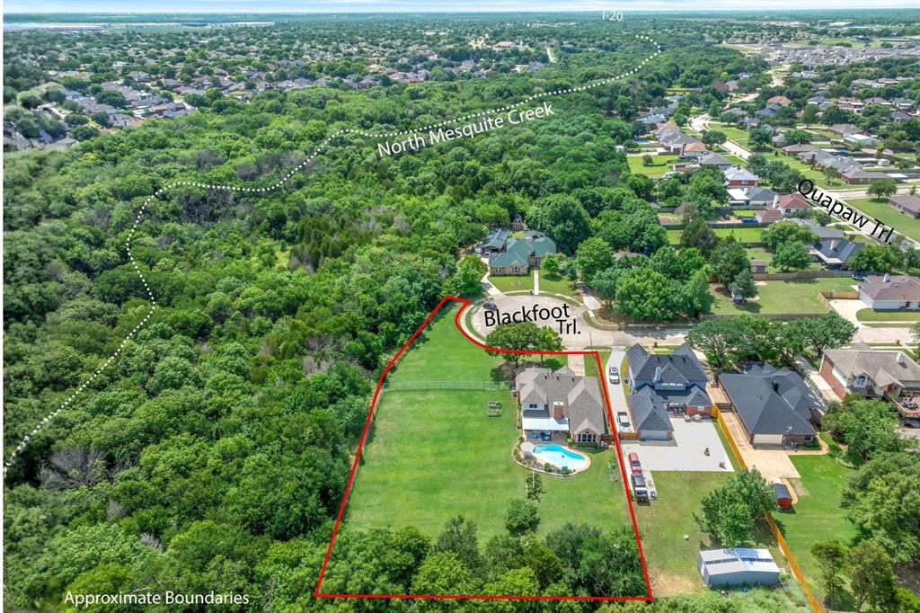 2113 Blackfoot Trail