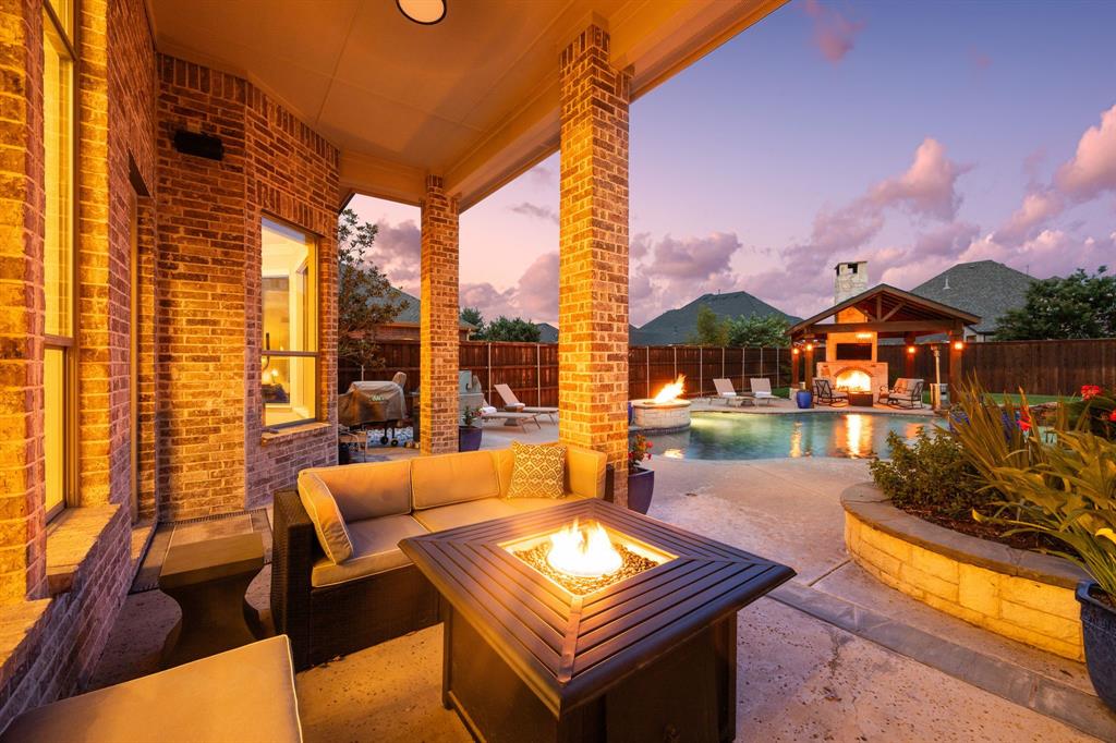 2406 Lilyfield Drive