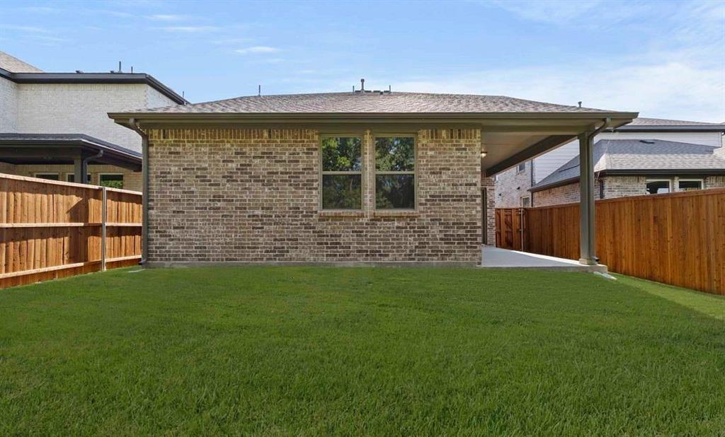 14204 Gallatin Street