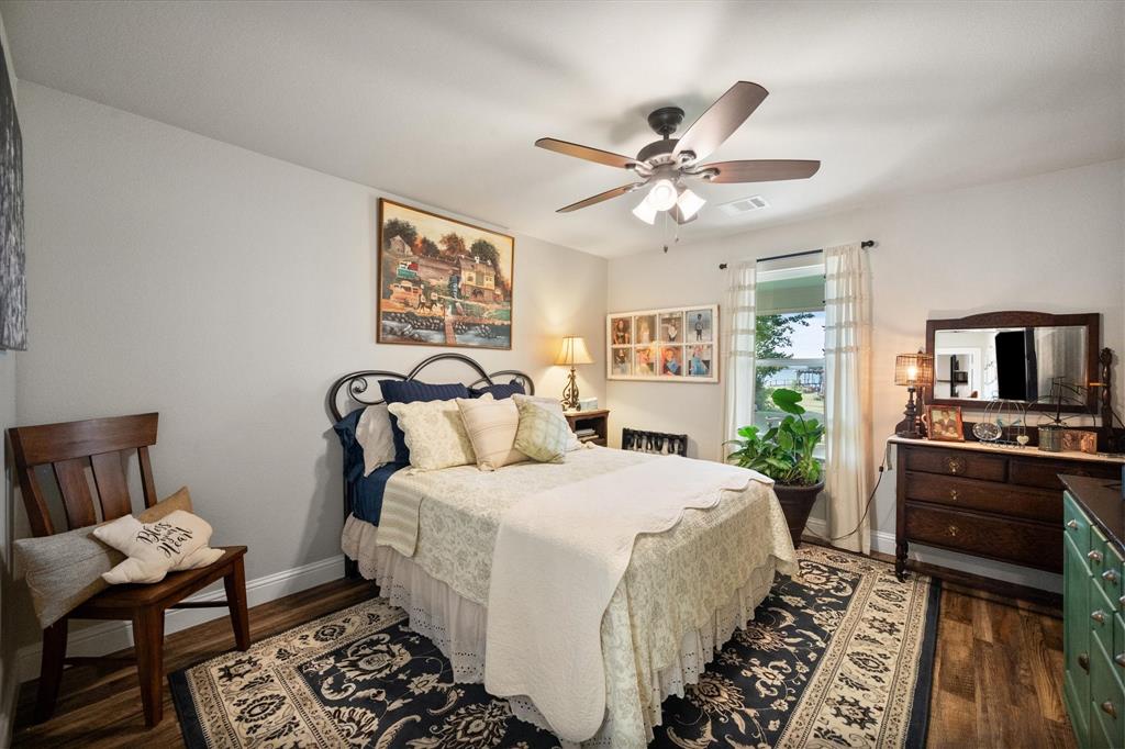 Moonlight Pt On Richland Chamb - Residential