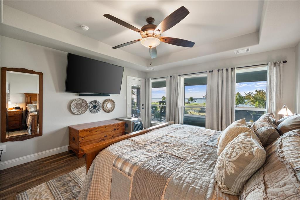 Moonlight Pt On Richland Chamb - Residential