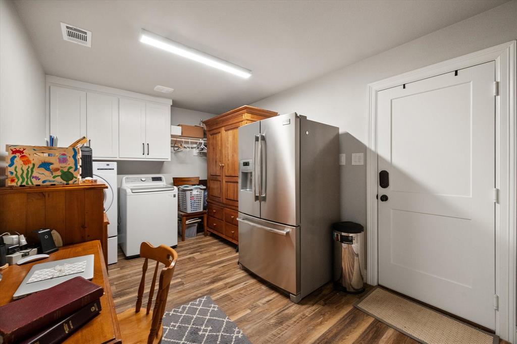 Moonlight Pt On Richland Chamb - Residential