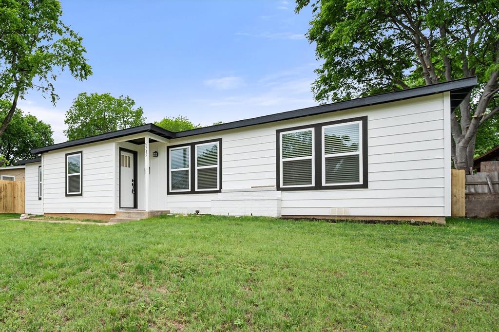 Greeenbriar Addition-FT Worth Block 27 Lot 40 - Residential