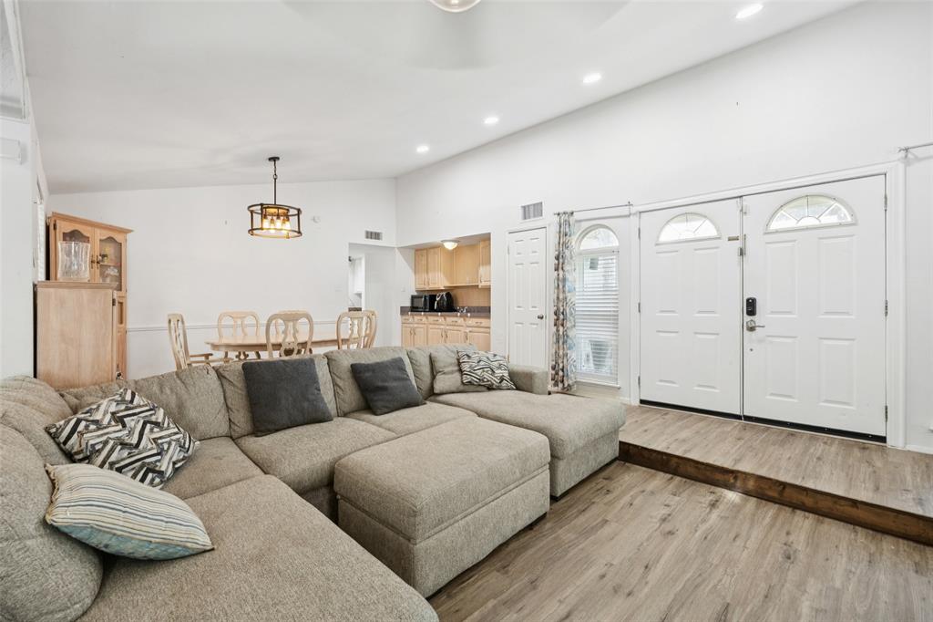 1609 California Trail