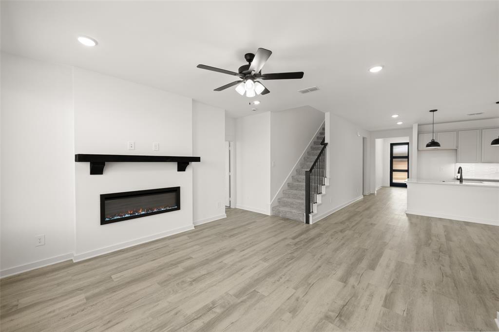 Country Hollow - Residential