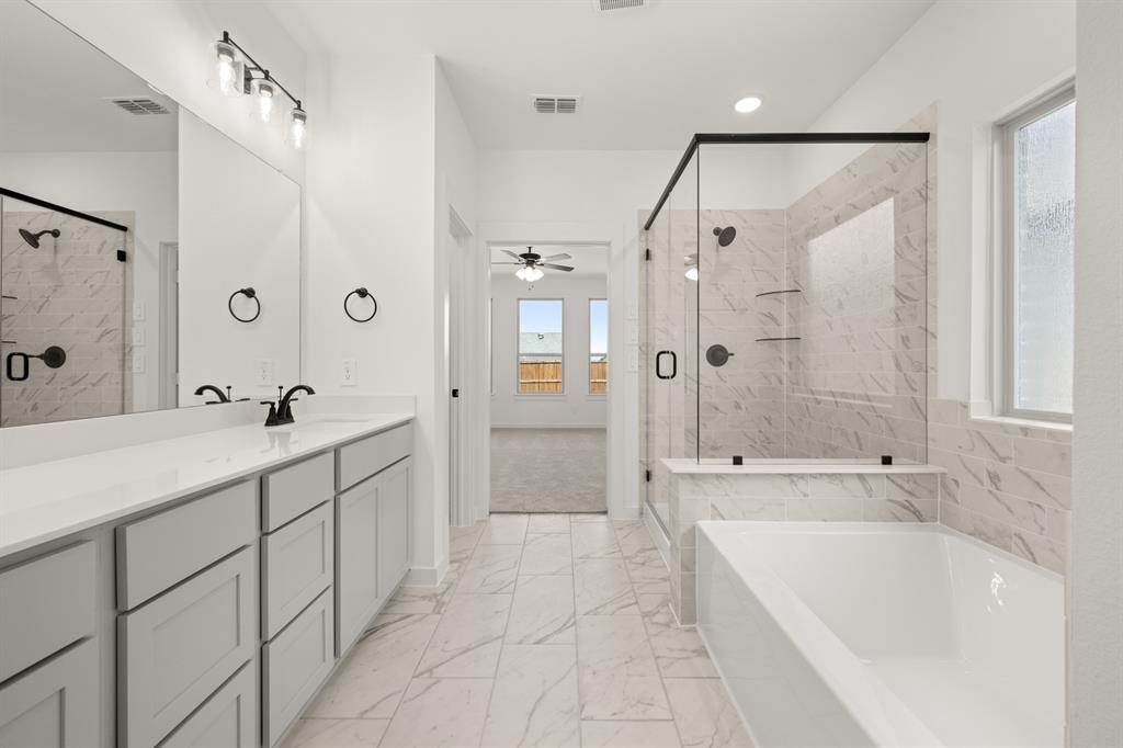 Country Hollow - Residential