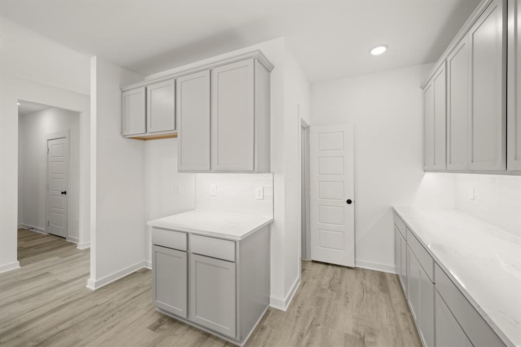 Country Hollow - Residential