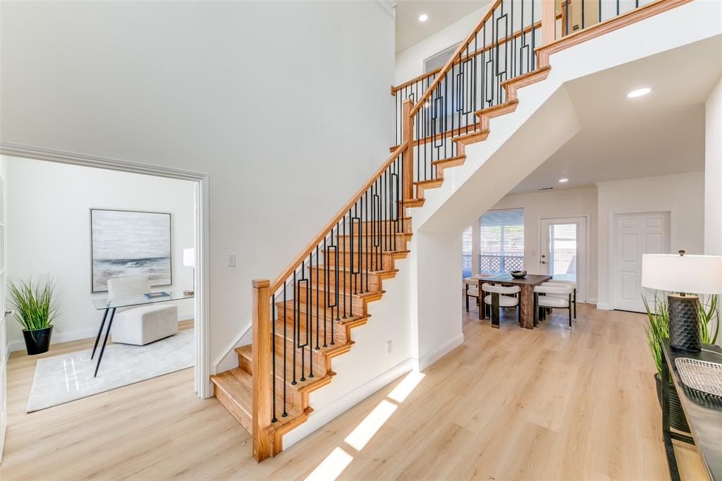 1620 Greenway Drive