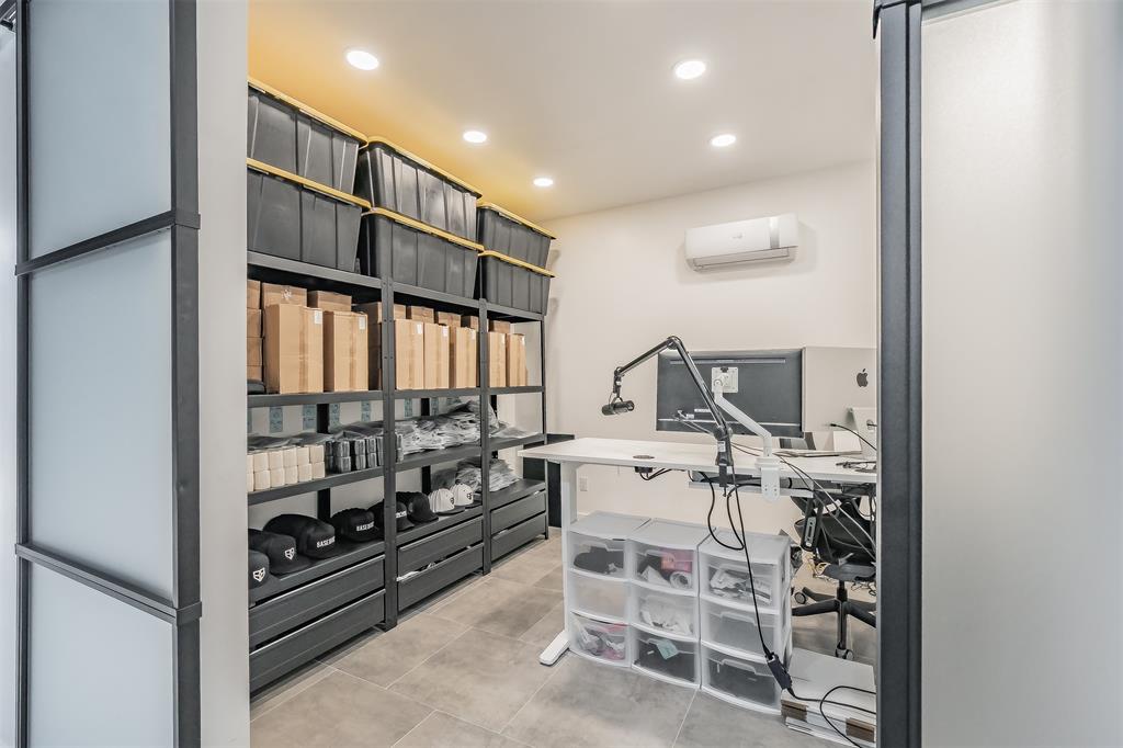 Harmon Indust Condos - Commercial Sale