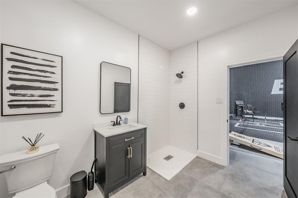 Harmon Indust Condos - Commercial Sale