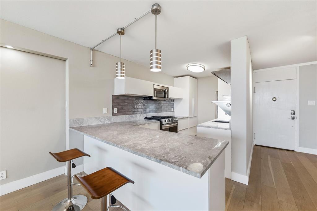 Twenty-One Turtle Creek Condos - Residential