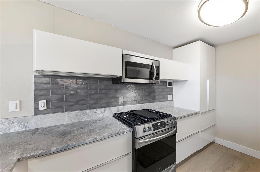 Twenty-One Turtle Creek Condos - Residential