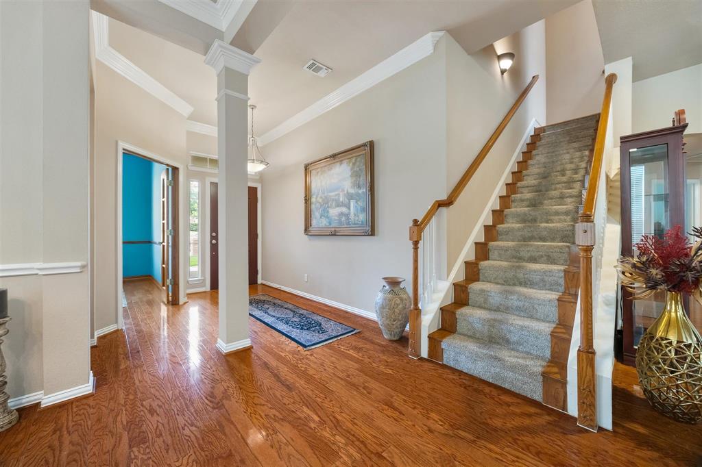 6211 Parkside Drive