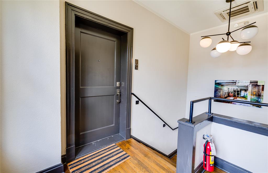 South Hemphill Heights Add - Residential Lease