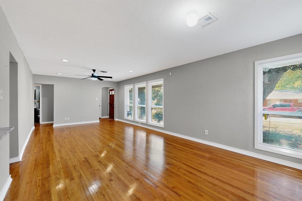 1900 Hilltop Drive