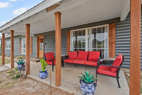 541 County Road 3420 Bridgeport TX 76426
