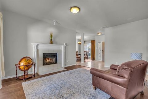 4904 Clover Haven Circle Dallas TX 75227