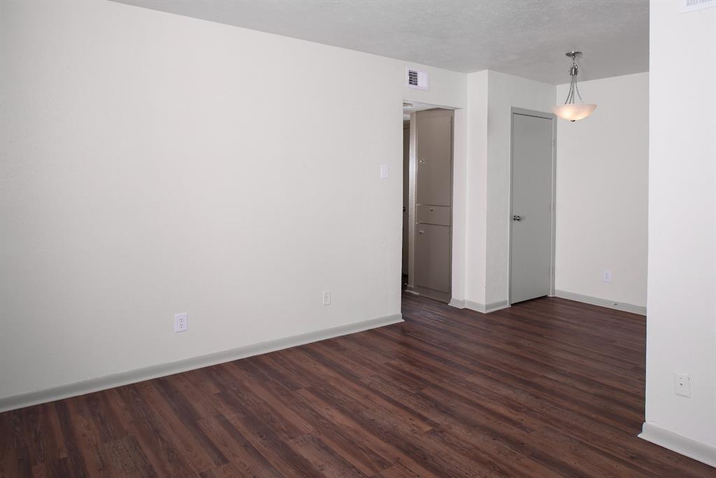 4708 Abbott Avenue 4708-103