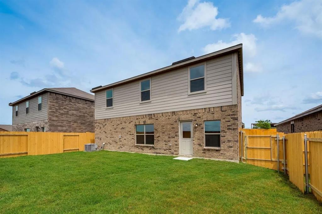 Shaw Crk Ranch Ph 2 - Residential Lease