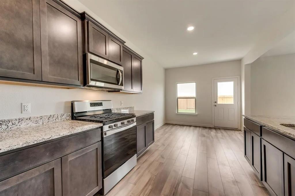 Shaw Crk Ranch Ph 2 - Residential Lease