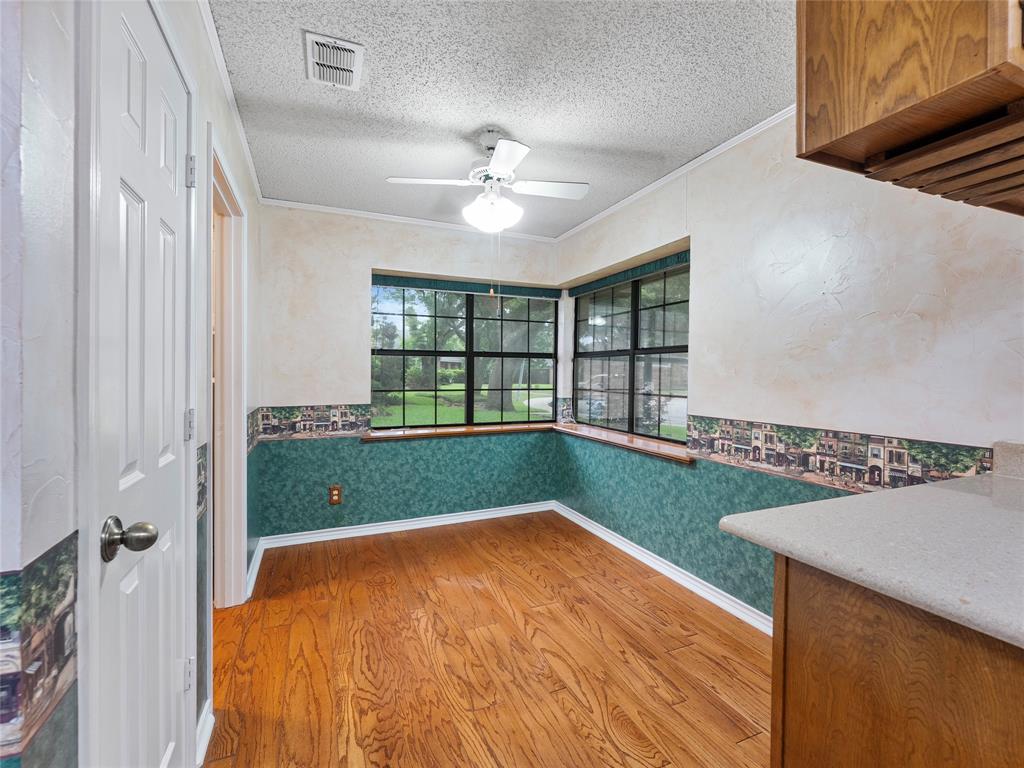 211 Indian Trace Lane
