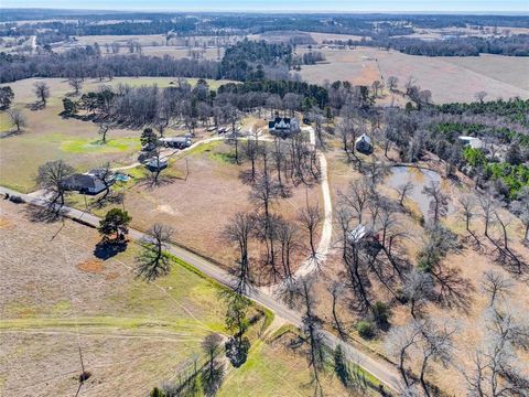 A home in Gilmer