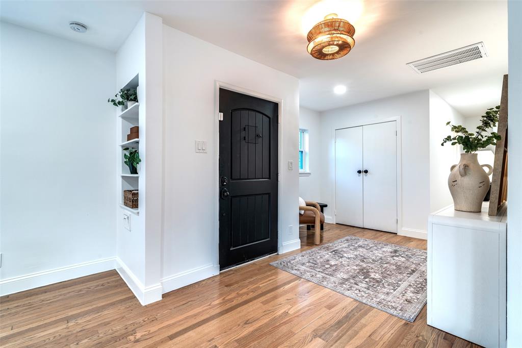 Casa Linda Estates - Residential