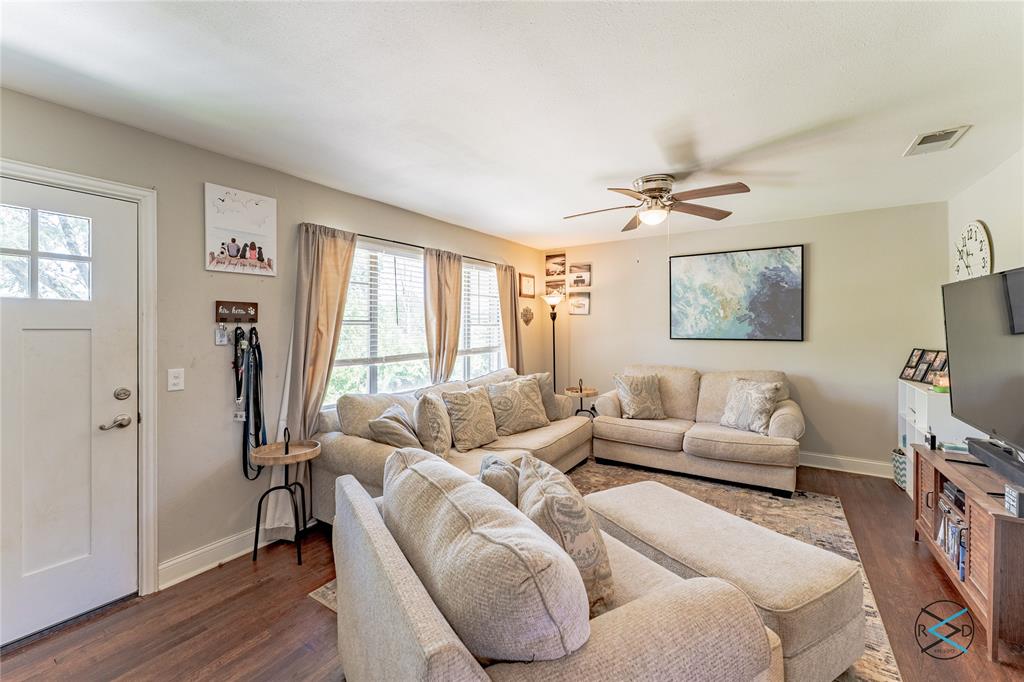 1506 Bassett Road