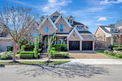 Photo of 824 Oglethorpe Lane, Savannah, TX 76227 (MLS # 21207321)