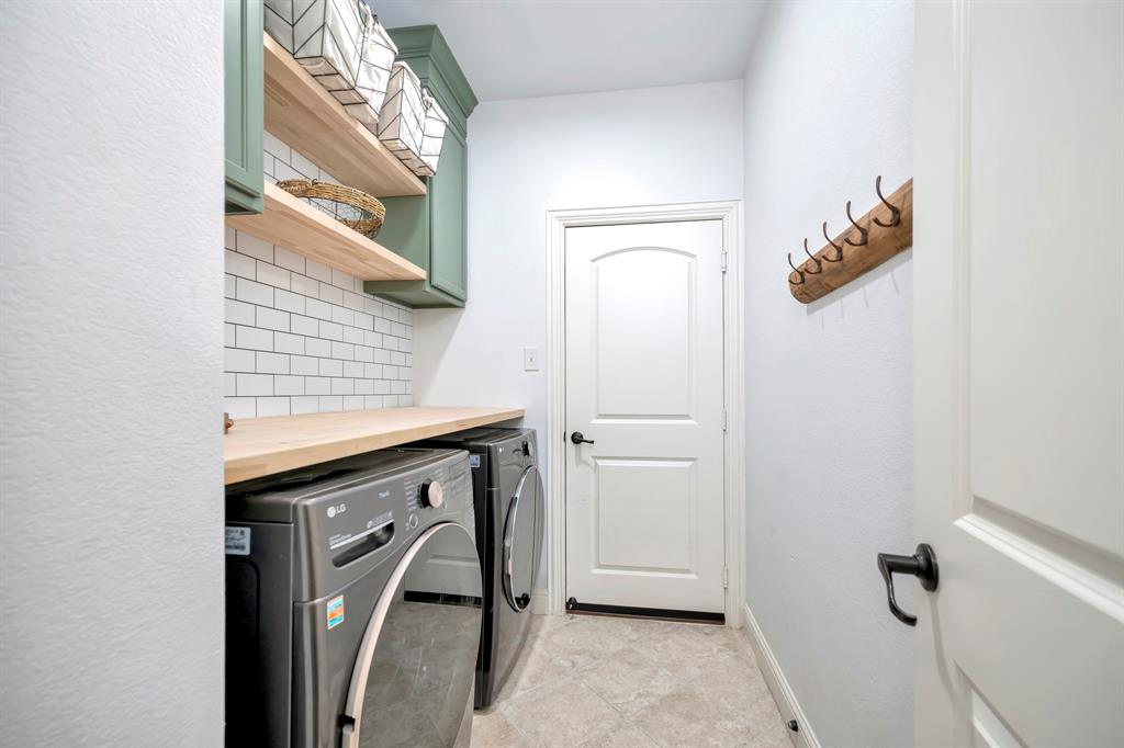 Savannah Ph 8a - Residential