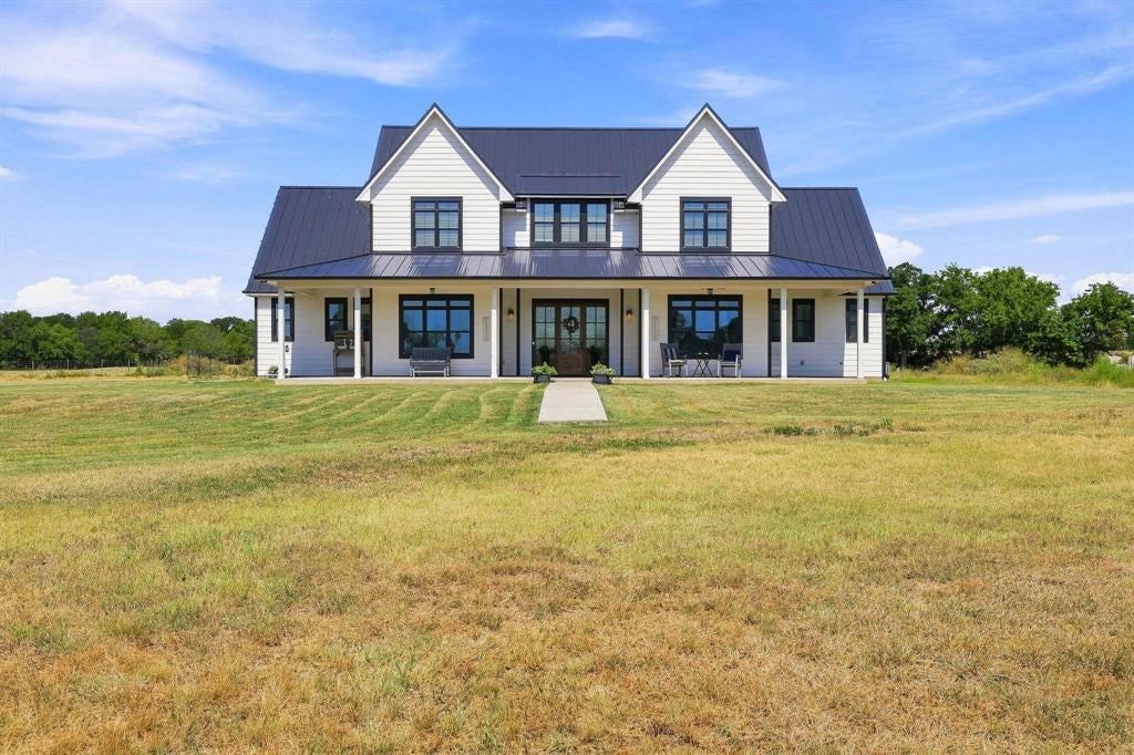 639 Eisenhower Road