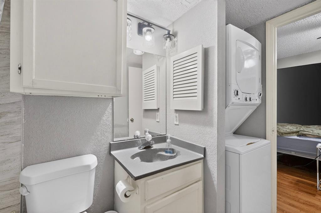 Richland Trace Condos - Residential