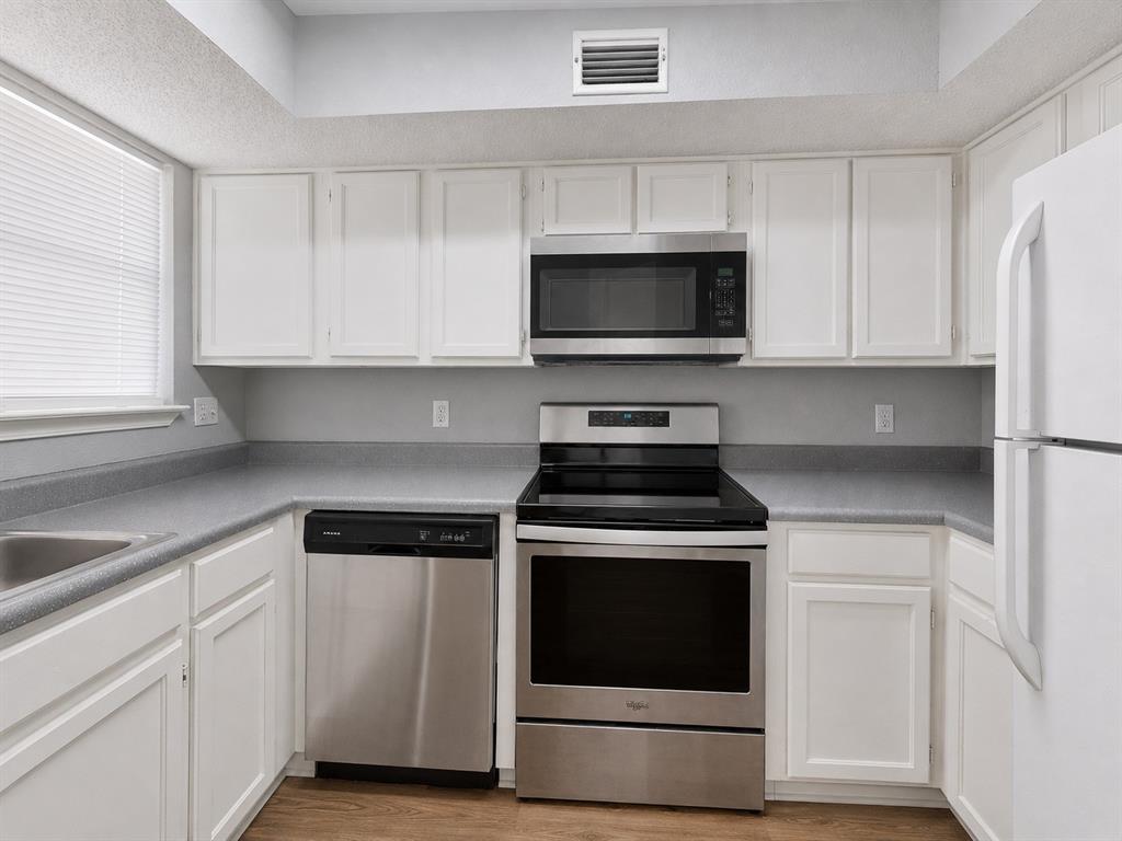 Richland Trace Condos - Residential