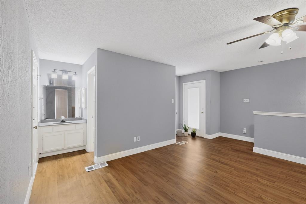 Richland Trace Condos - Residential