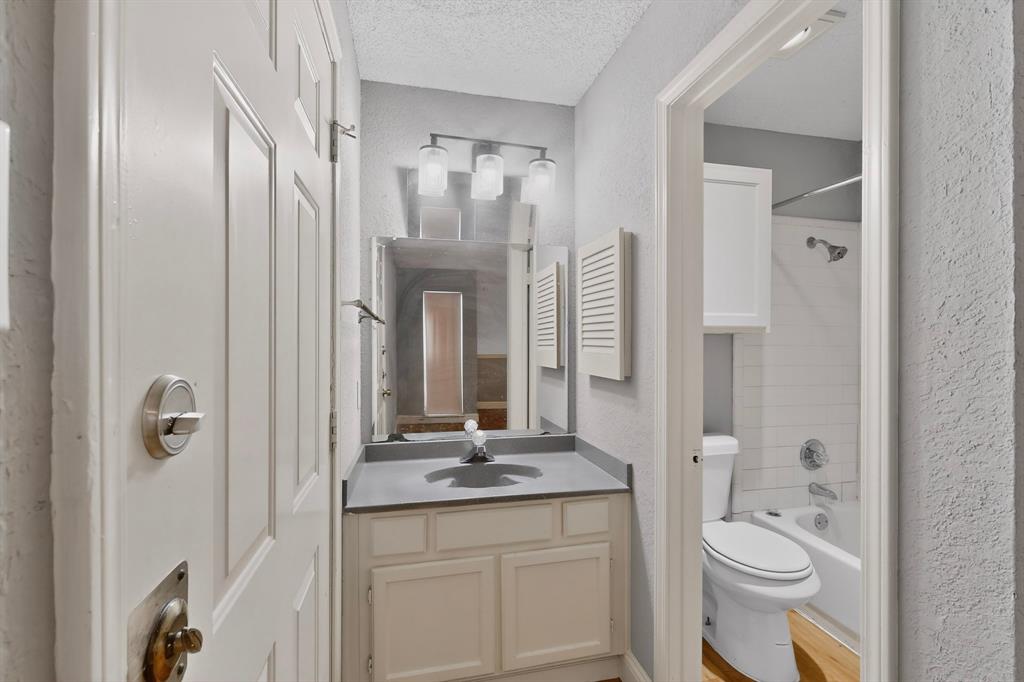 Richland Trace Condos - Residential