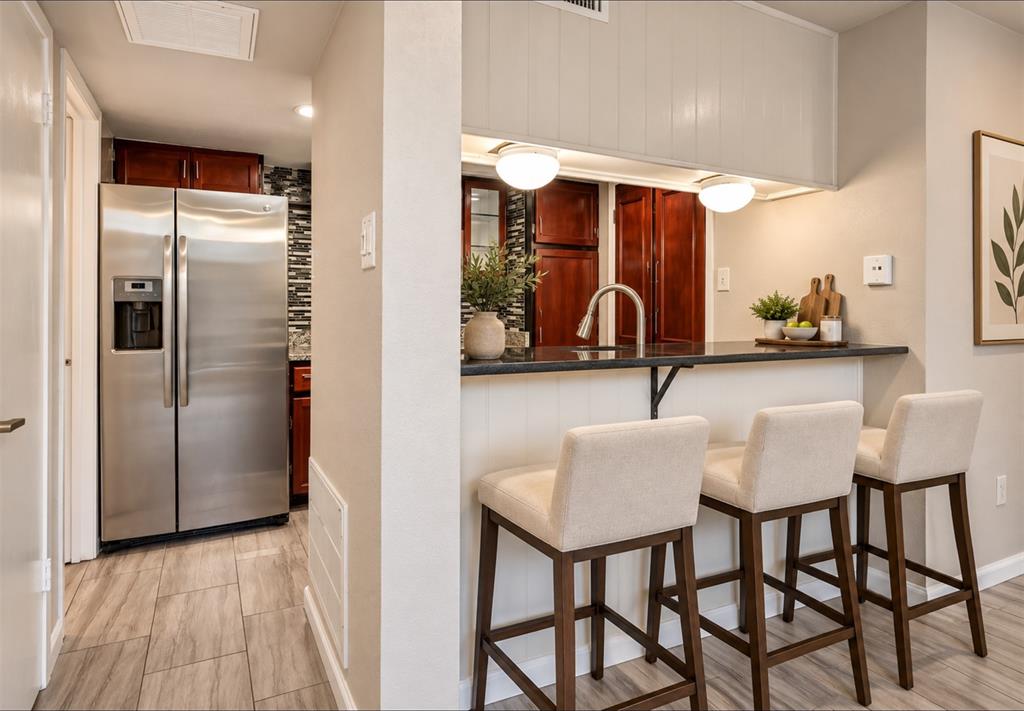 4627 Country Creek Drive 1055
