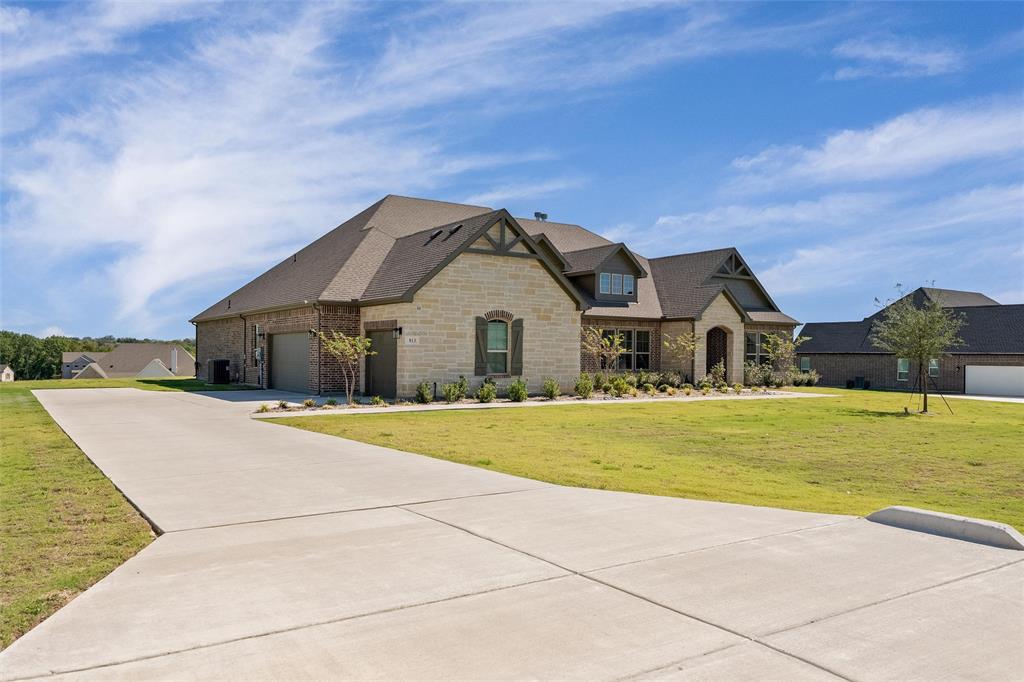 813 Valley Ridge Road