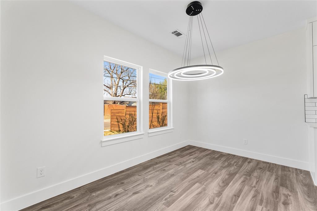 Colonial Terrace - Residential